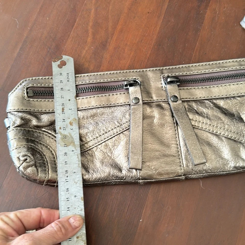 Andrew Marc metallic gunmetal clutch - Picture 5 of 8